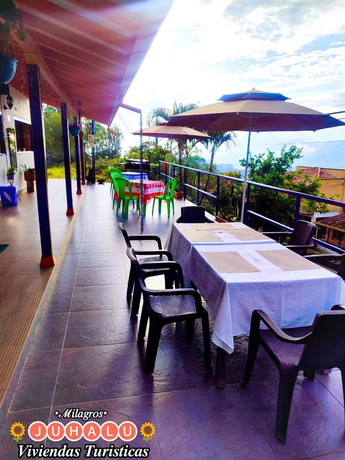 ᒍᑌᕼᗩᒪᑌ Hotel Jericoc  Ngoại thất bức ảnh