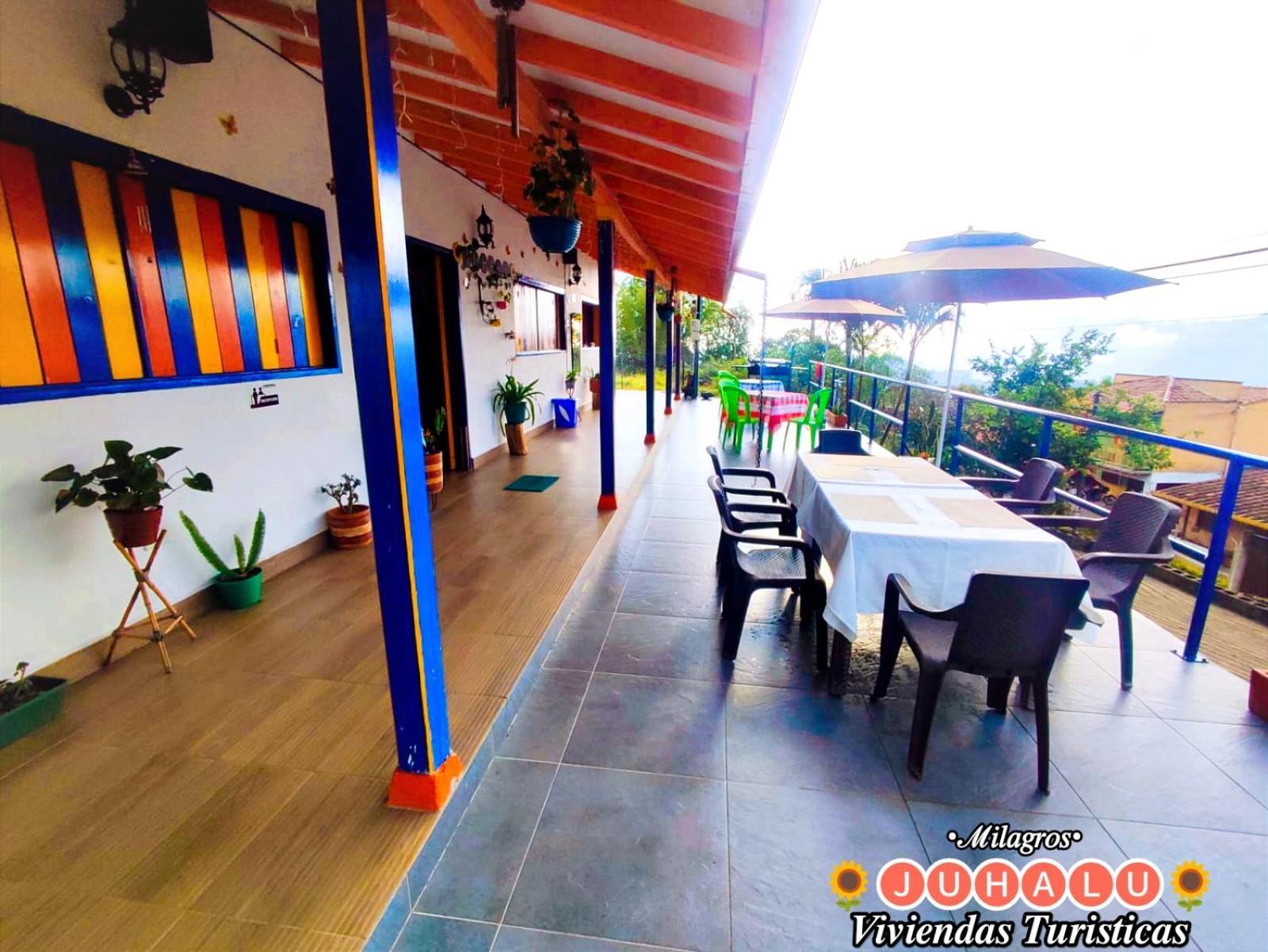 ᒍᑌᕼᗩᒪᑌ Hotel Jericoc  Ngoại thất bức ảnh